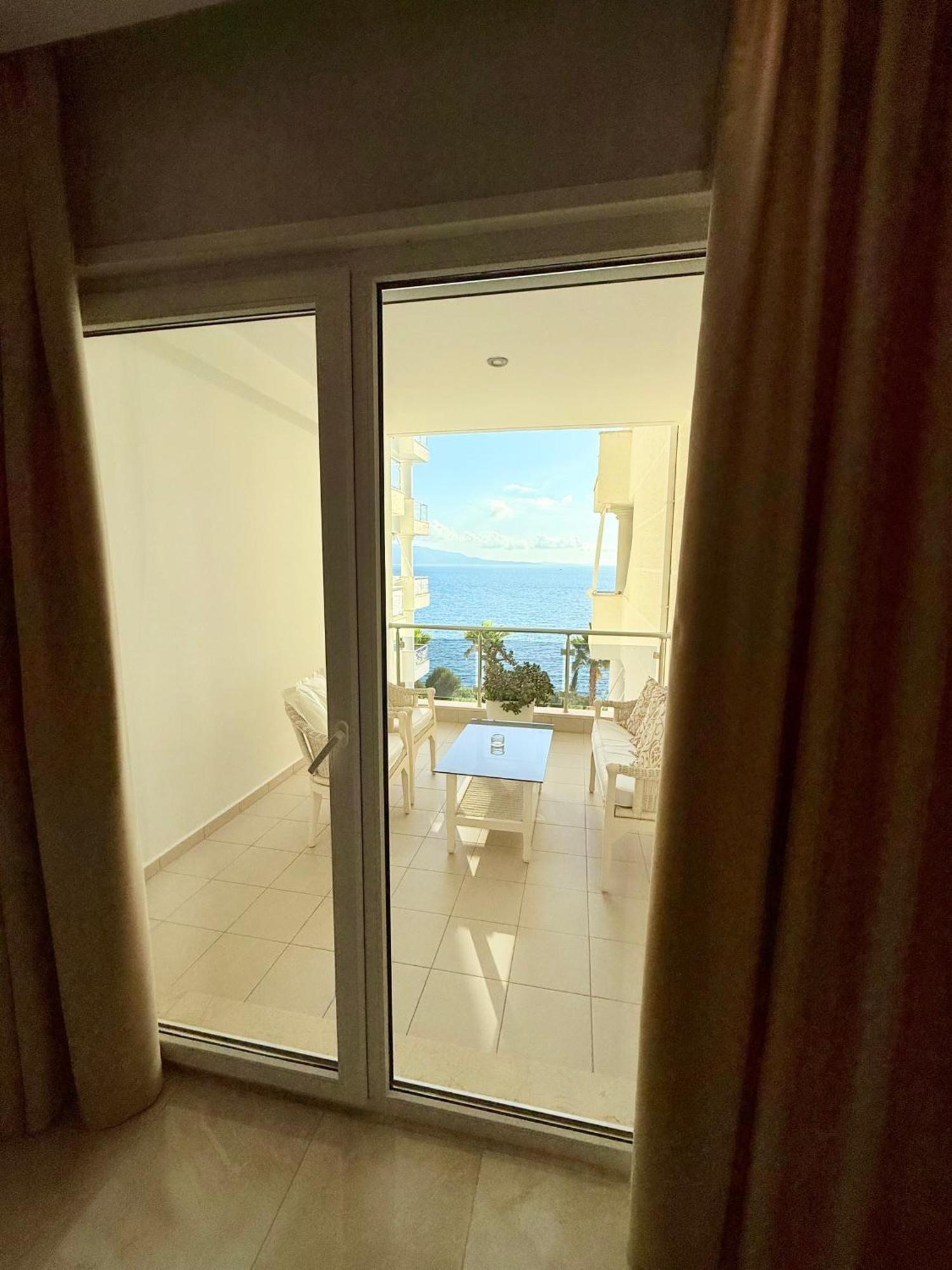 Limani Deluxe Apartments Saranda Extérieur photo
