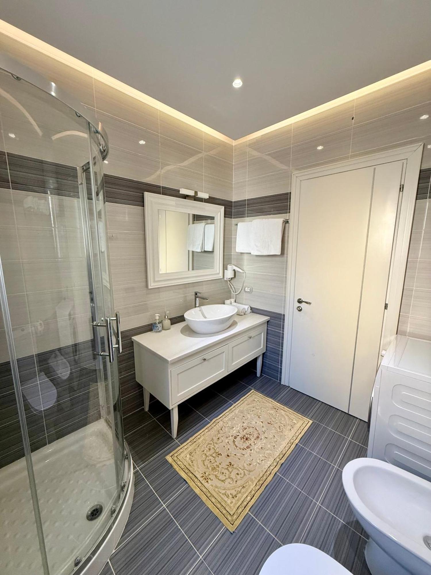 Limani Deluxe Apartments Saranda Extérieur photo